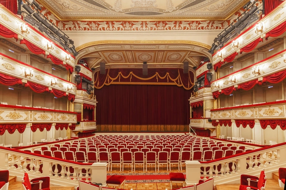 Внимание! Замена спектакля